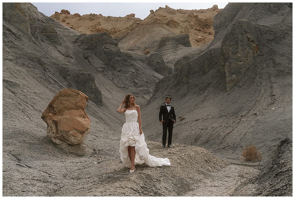 A photographer, West Ward, captures a romantic elopement day in Southern Utah for Spencer and McKenna.