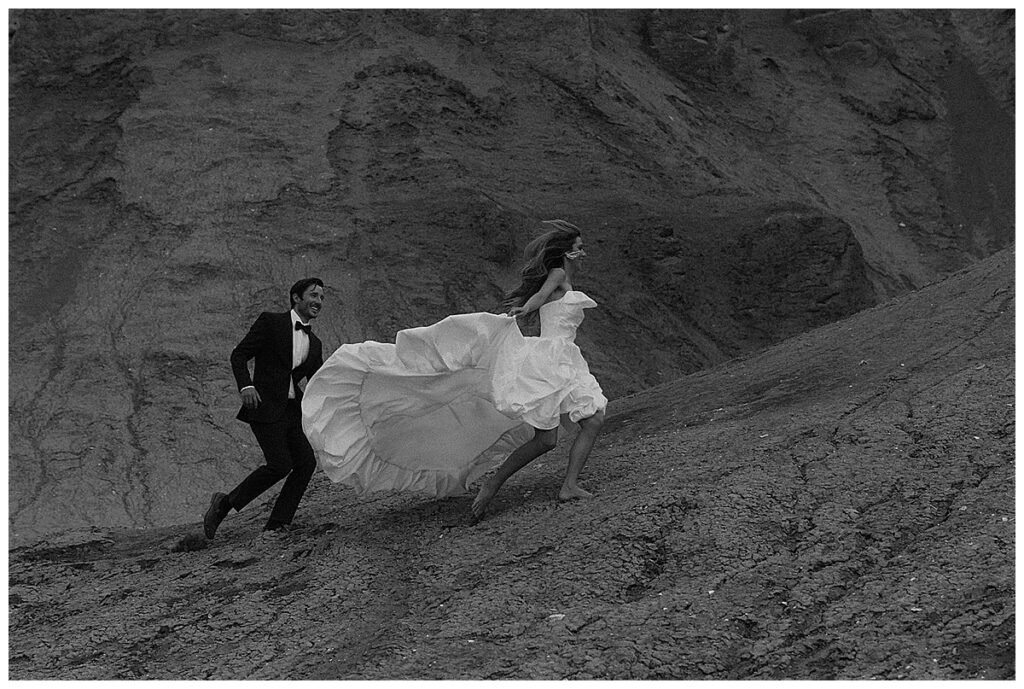 
A photographer, Westward Up, captures a romantic elopement day in Southern Utah for Spencer and McKenna.
