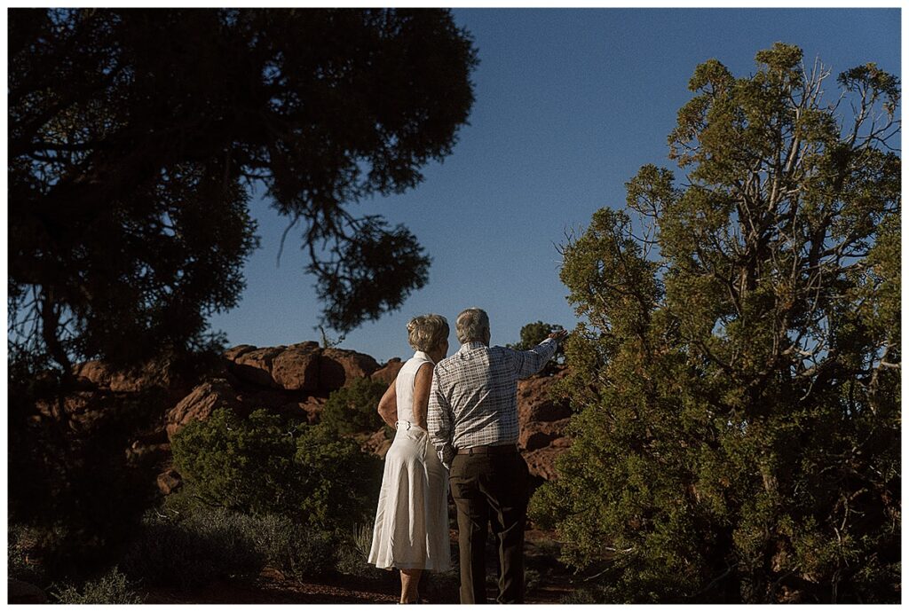 A luxury and destination photographer shares beautiful moments from a vow renewal session she photographed in Moab, Utah.