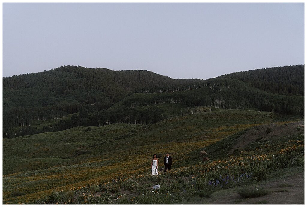 Colorado wedding photographer, Westward Up documents a couples proposal at Crested Butte.