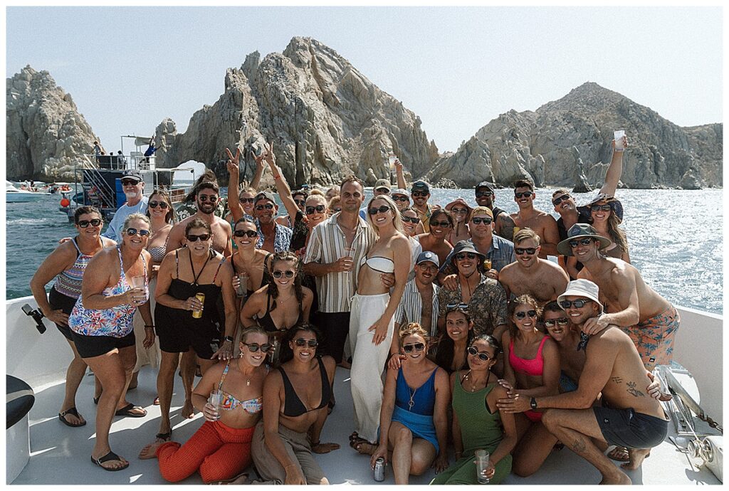 Destination and luxurious photographer captures Alex and Aarons Cabo welcome party.